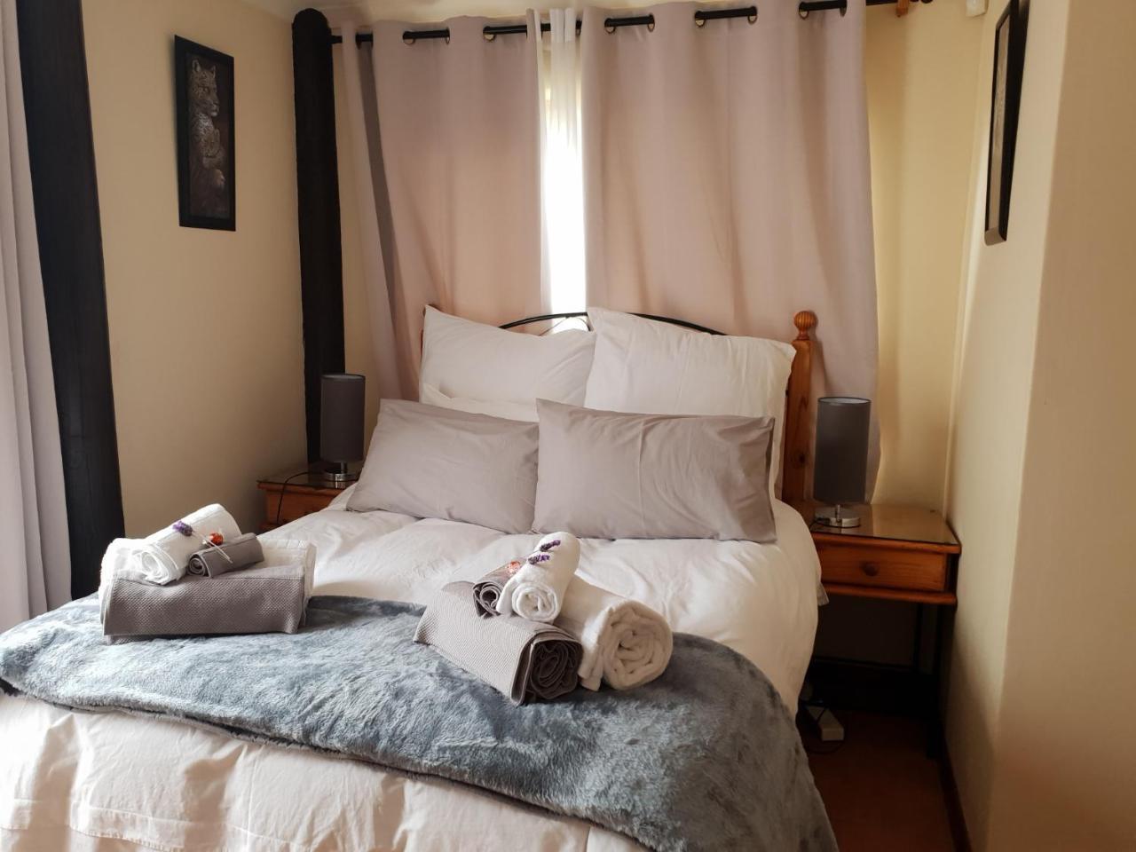 Brenton Bushbuck Lookout Apartment Ngoại thất bức ảnh